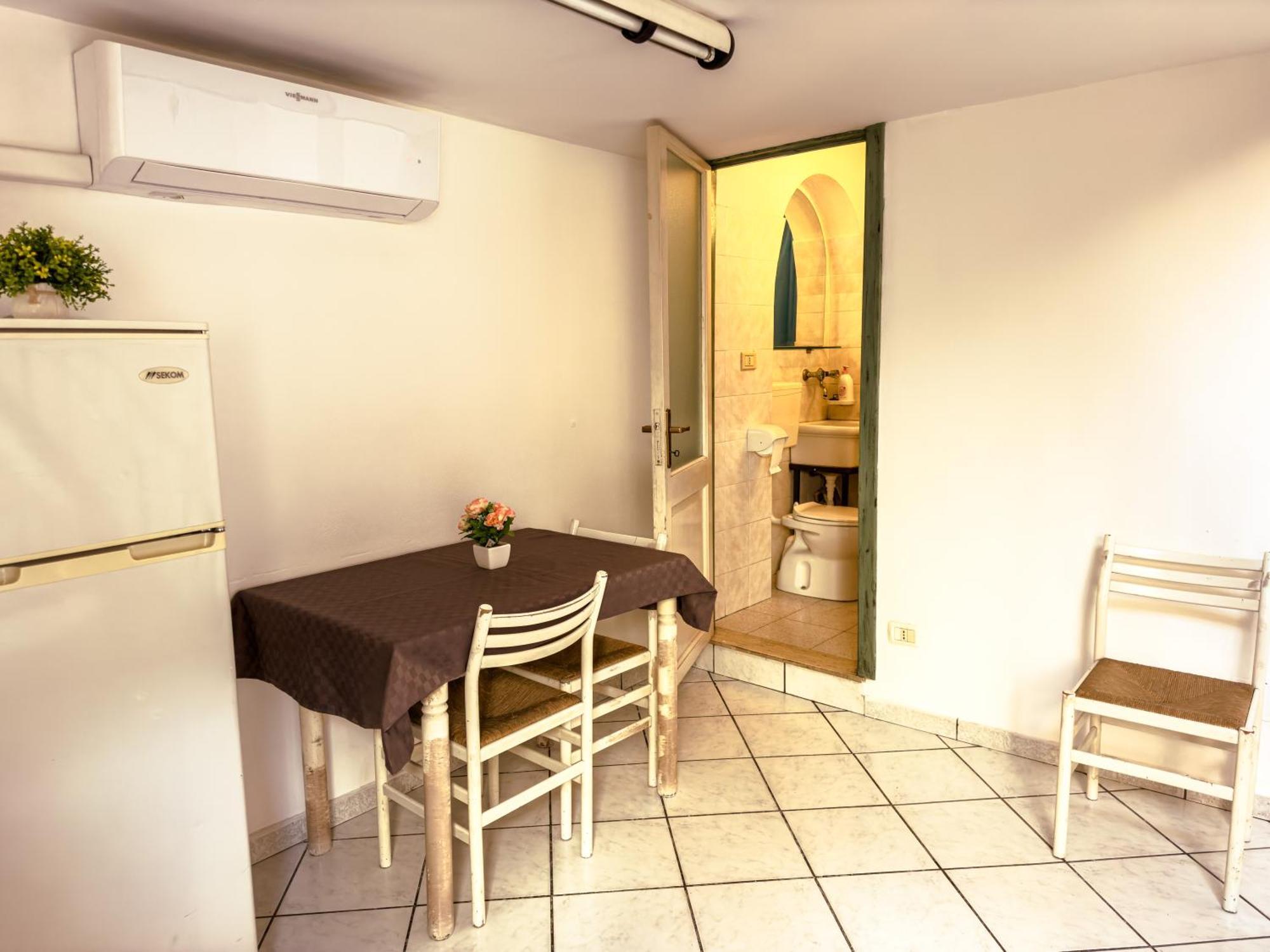 Camurria Apartments Giardini-Naxos Buitenkant foto